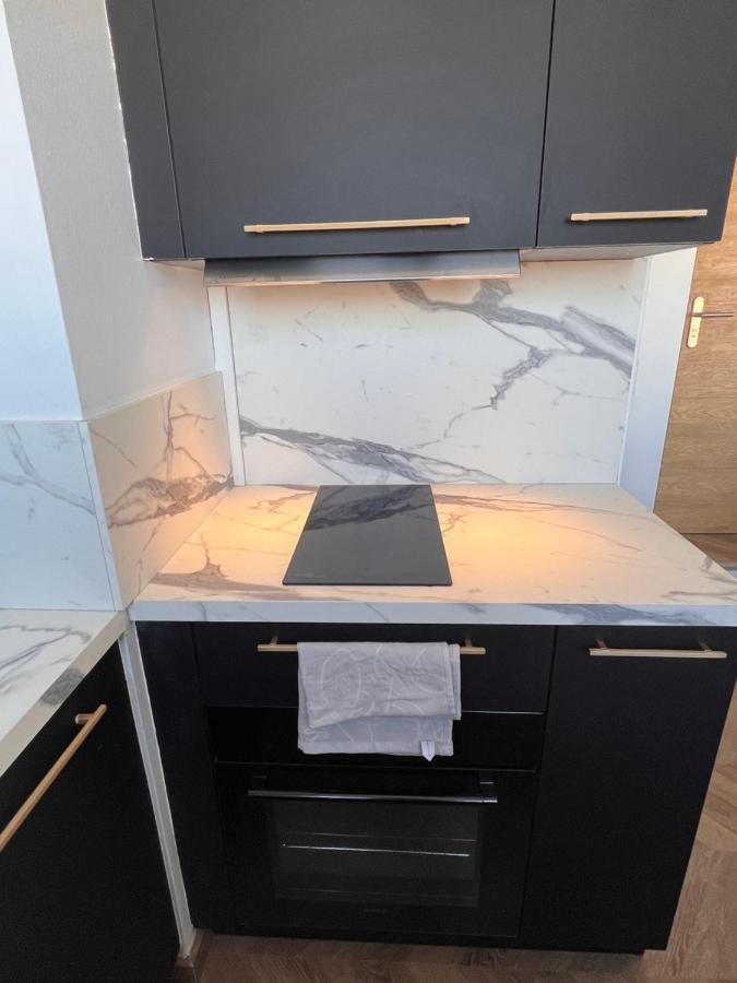 Appartement T2 Proche Des Prebendes Тур Экстерьер фото
